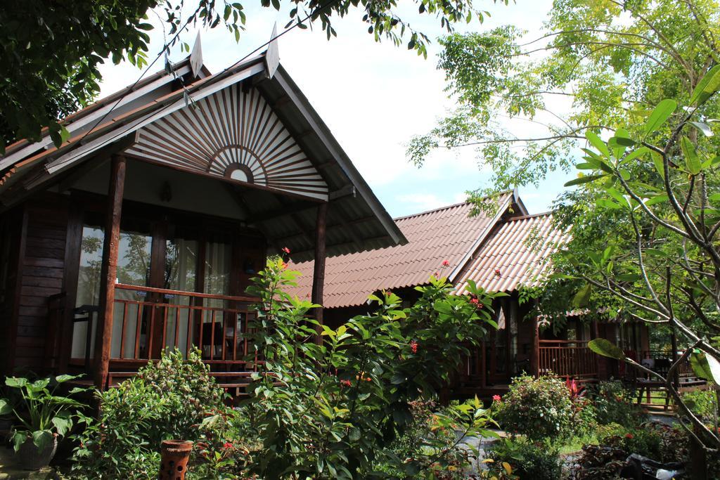 Hotel Lanta Happy Hill Ko Lanta Exterior foto