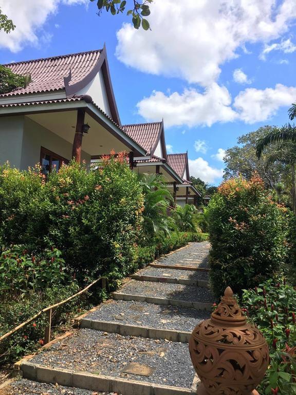 Hotel Lanta Happy Hill Ko Lanta Exterior foto