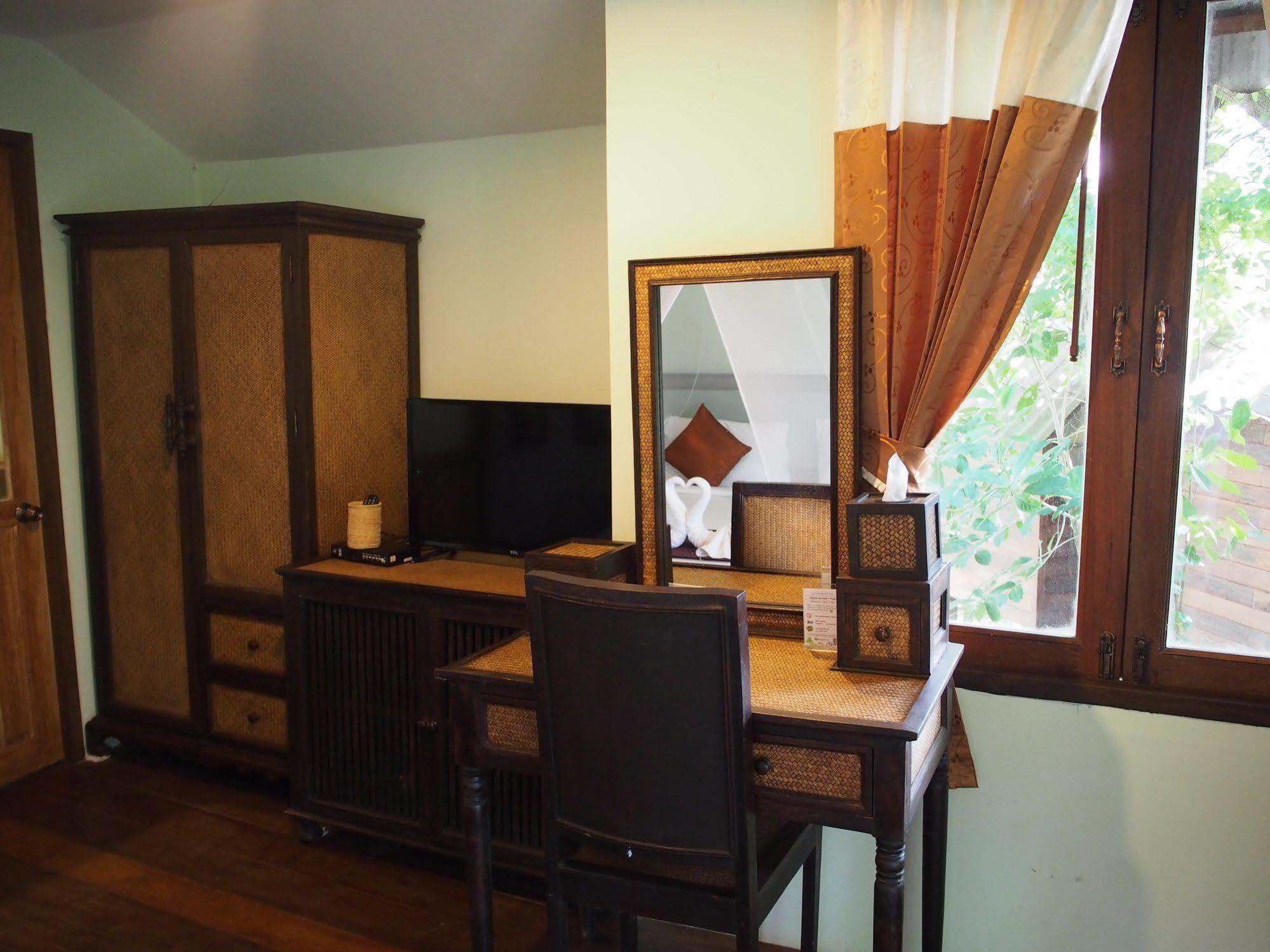 Hotel Lanta Happy Hill Ko Lanta Exterior foto