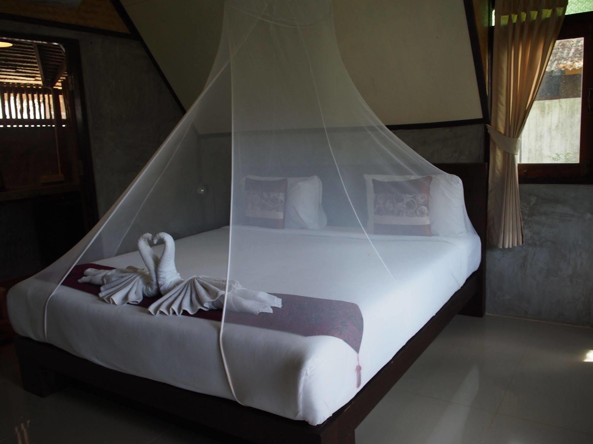 Hotel Lanta Happy Hill Ko Lanta Exterior foto